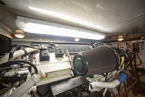 Marlow-Explorer 2009-GOOD ANSWER Key Largo-Florida-United States-Engine Room-5882539