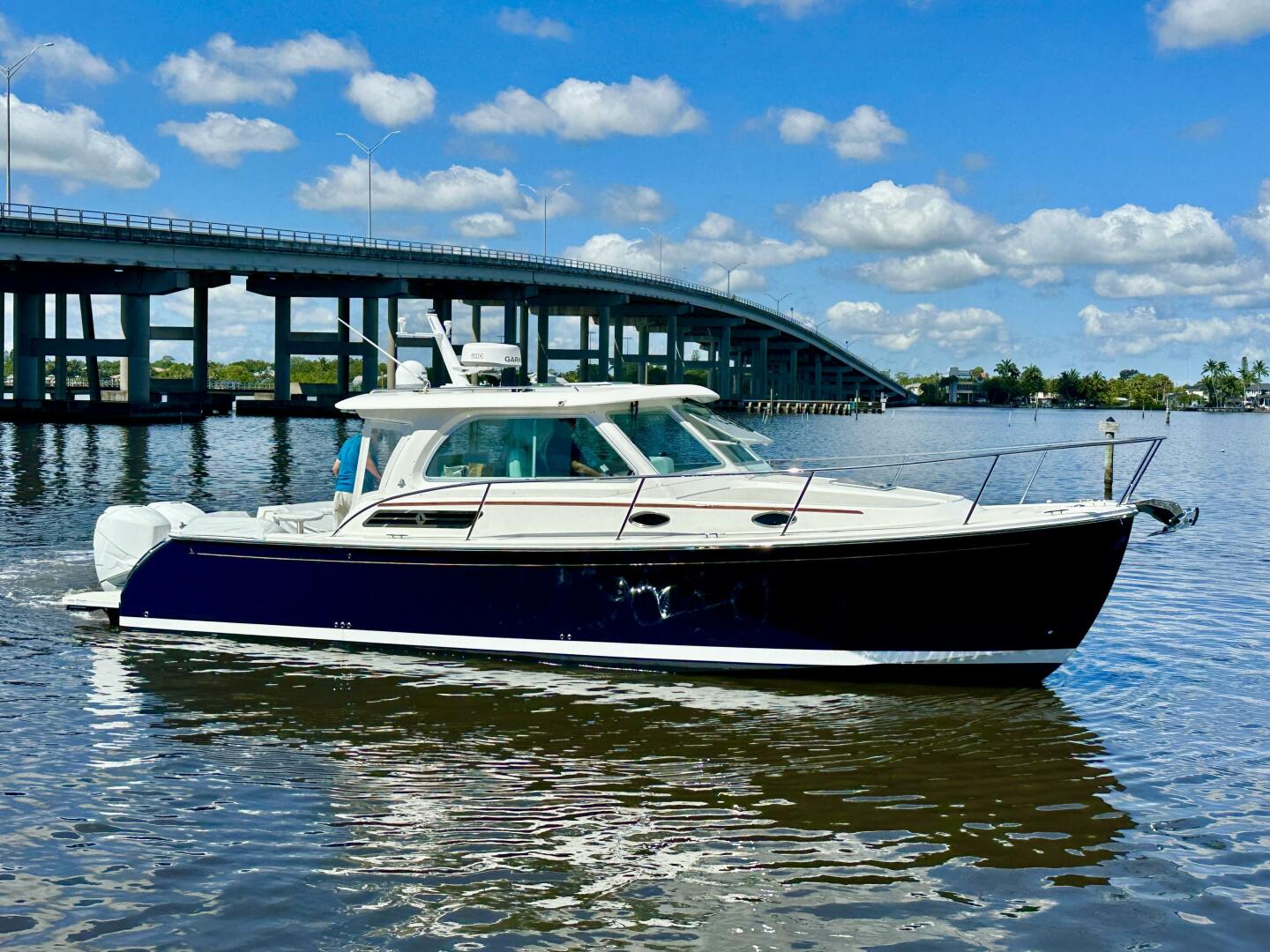 Back Cove-34O 2022-SHES A LADY Palm City-Florida-United States-Back Cove 34 SHES A LADY  Exterior-5883094 | Thumbnail