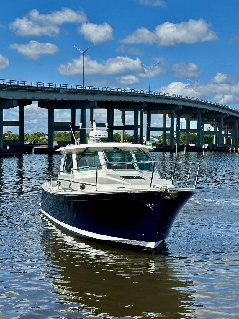 Back Cove-34O 2022-SHES A LADY Palm City-Florida-United States-Back Cove 34 SHES A LADY  Exterior-5883095 | Thumbnail