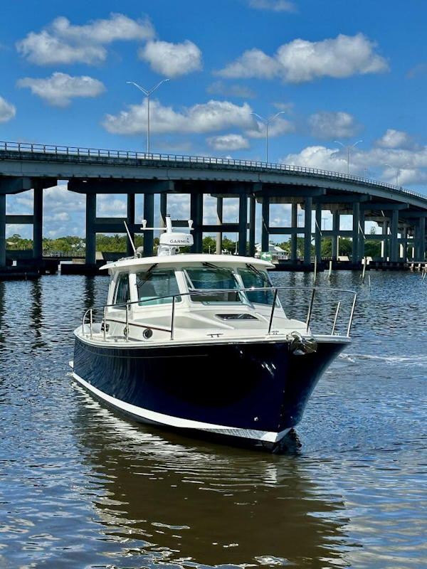 Back Cove-34O 2022-SHES A LADY Palm City-Florida-United States-Back Cove 34 SHES A LADY  Exterior-5883095