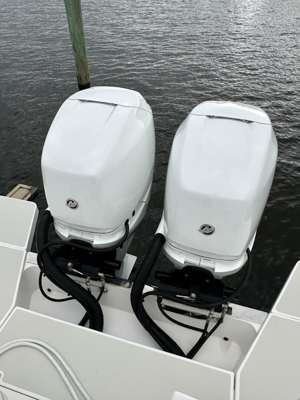 Back Cove-34O 2022-SHES A LADY Palm City-Florida-United States-Back Cove 34 SHES A LADY  Engines-5883201