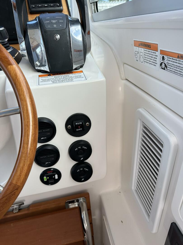 Back Cove-34O 2022-SHES A LADY Palm City-Florida-United States-Back Cove 34 SHES A LADY  Helm-5883193