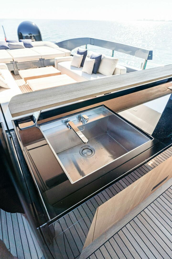 Pershing-GTX Motoryacht 2023-Caffeine Miami-Florida-United States-5886780