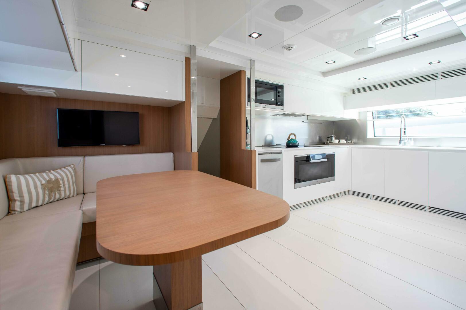 Riva-Mythos 2014-Chop Chop Fort Lauderdale-Florida-United States-5887297 | Thumbnail