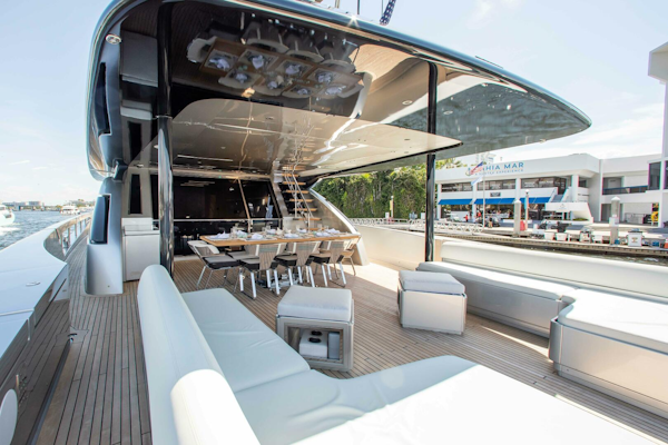 Riva-Mythos 2014-Chop Chop Fort Lauderdale-Florida-United States-5887280