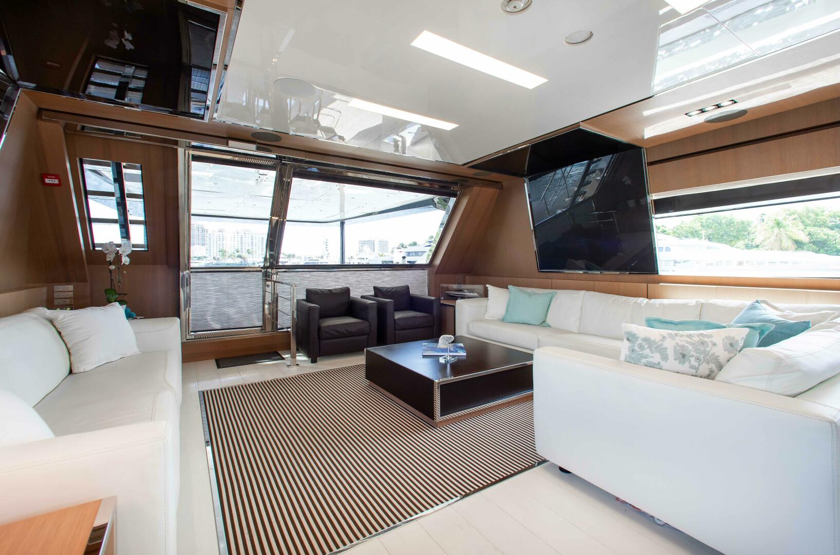 Riva-Mythos 2014-Chop Chop Fort Lauderdale-Florida-United States-5887294 | Thumbnail