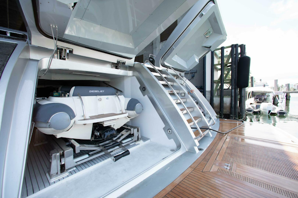 Riva-Mythos 2014-Chop Chop Fort Lauderdale-Florida-United States-5887270