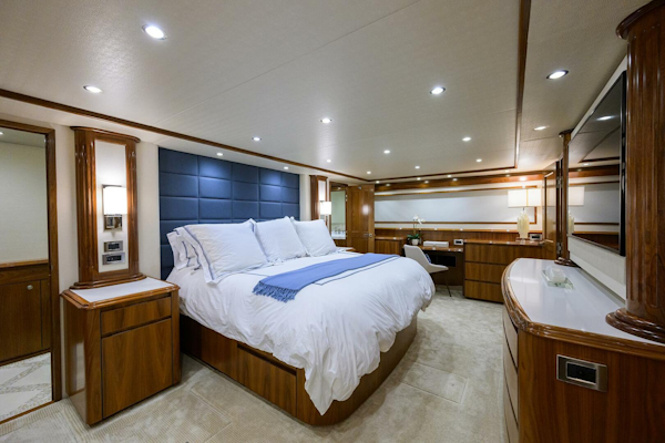 Viking-92 Enclosed Bridge 2017-SPECULATOR Palm Beach -Florida-United States-Viking  92 SPECULATOR  Master Stateroom-5888606