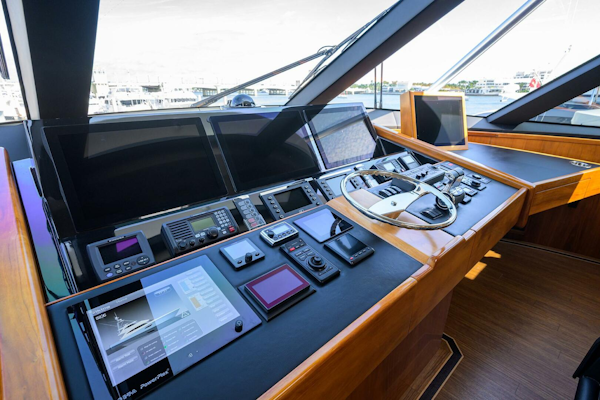 Viking-92 Enclosed Bridge 2017-SPECULATOR Palm Beach -Florida-United States-Viking  92 SPECULATOR  Skybridge Helm -5888555