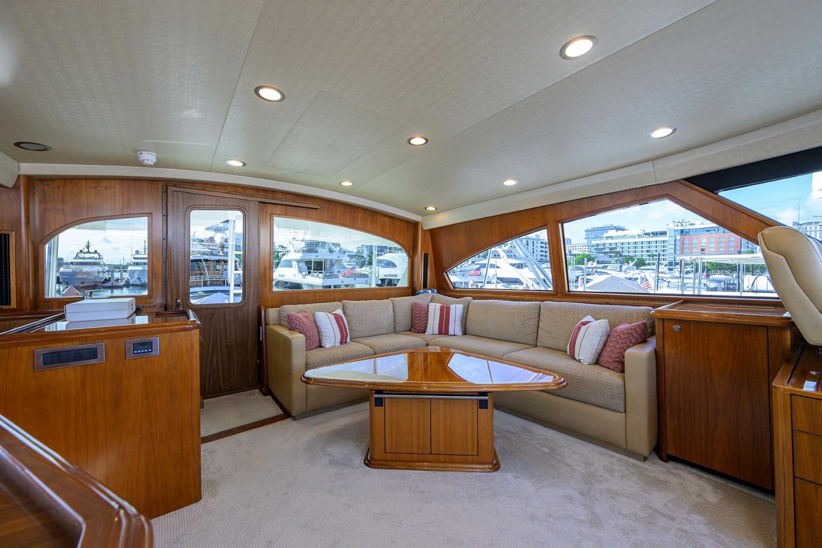 Viking-92 Enclosed Bridge 2017-SPECULATOR Palm Beach -Florida-United States-Viking  92 SPECULATOR  Skybridge Helm Lounge-5888551 | Thumbnail