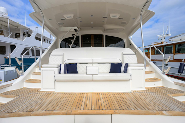 Viking-92 Enclosed Bridge 2017-SPECULATOR Palm Beach -Florida-United States-Viking  92 SPECULATOR  Cockpit Mezzanine Seating-5888562