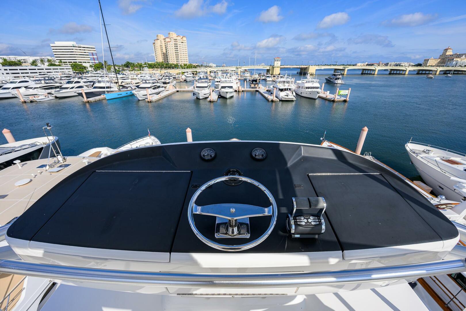 Viking-92 Enclosed Bridge 2017-SPECULATOR Palm Beach -Florida-United States-Viking  92 SPECULATOR  Tower Helm-5888542 | Thumbnail
