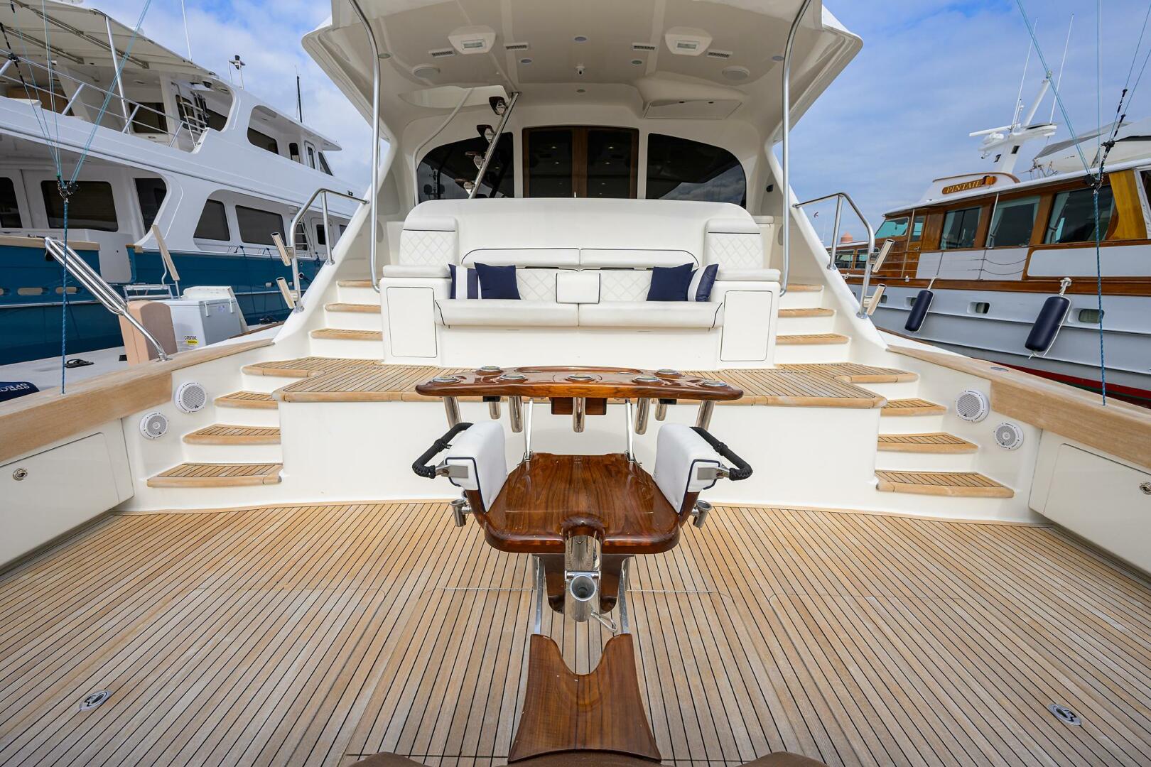 Viking-92 Enclosed Bridge 2017-SPECULATOR Palm Beach -Florida-United States-Viking  92 SPECULATOR  Cockpit Fighting Chair-5888561 | Thumbnail