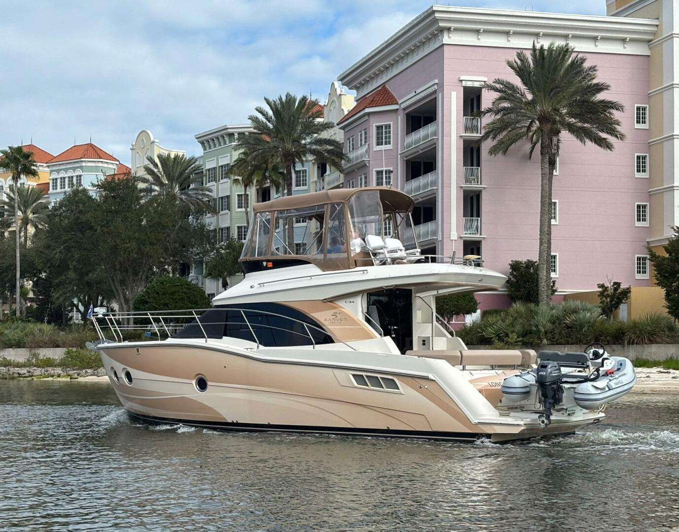 Carver-C-34 Command Bridge 2013-Long Gone Palm Coast-Florida-United States-5888650 | Thumbnail