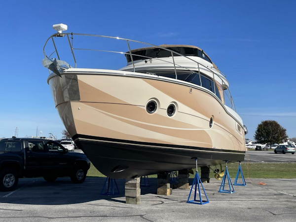 Carver-C-34 Command Bridge 2013-Long Gone Palm Coast-Florida-United States-5888691