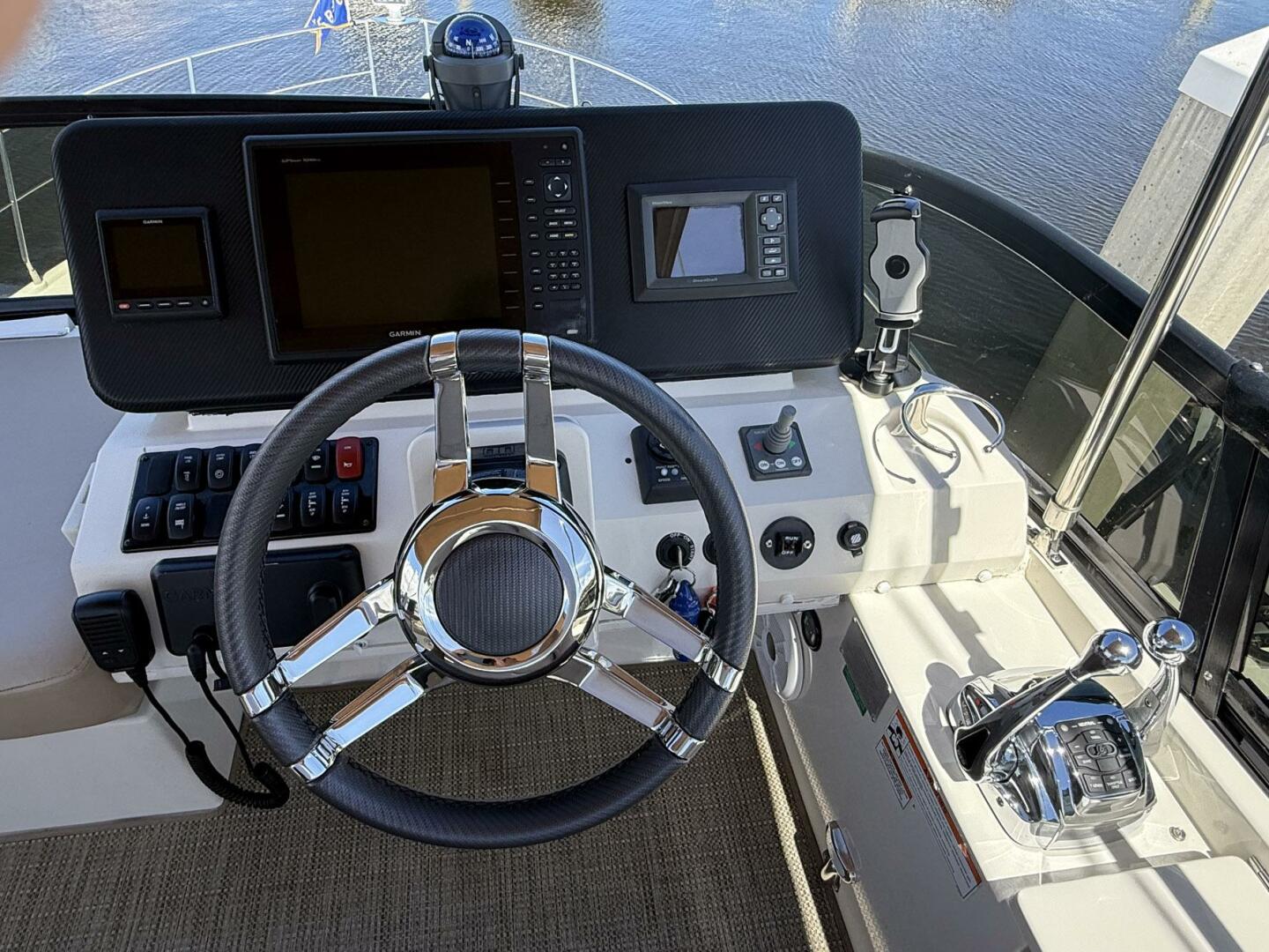 Carver-C-34 Command Bridge 2013-Long Gone Palm Coast-Florida-United States-5888670 | Thumbnail