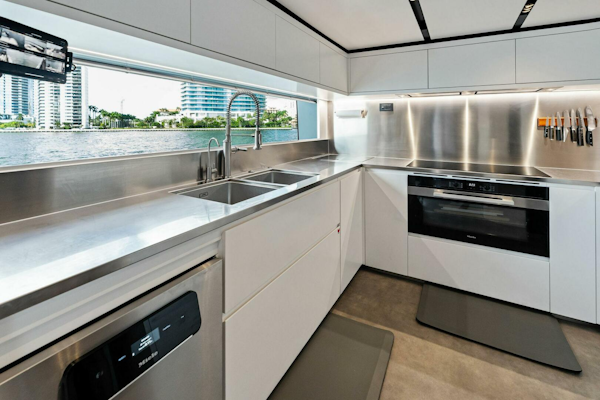 Riva-Bellissima 2025-Tenacious Palm Beach-Florida-United States-5889361