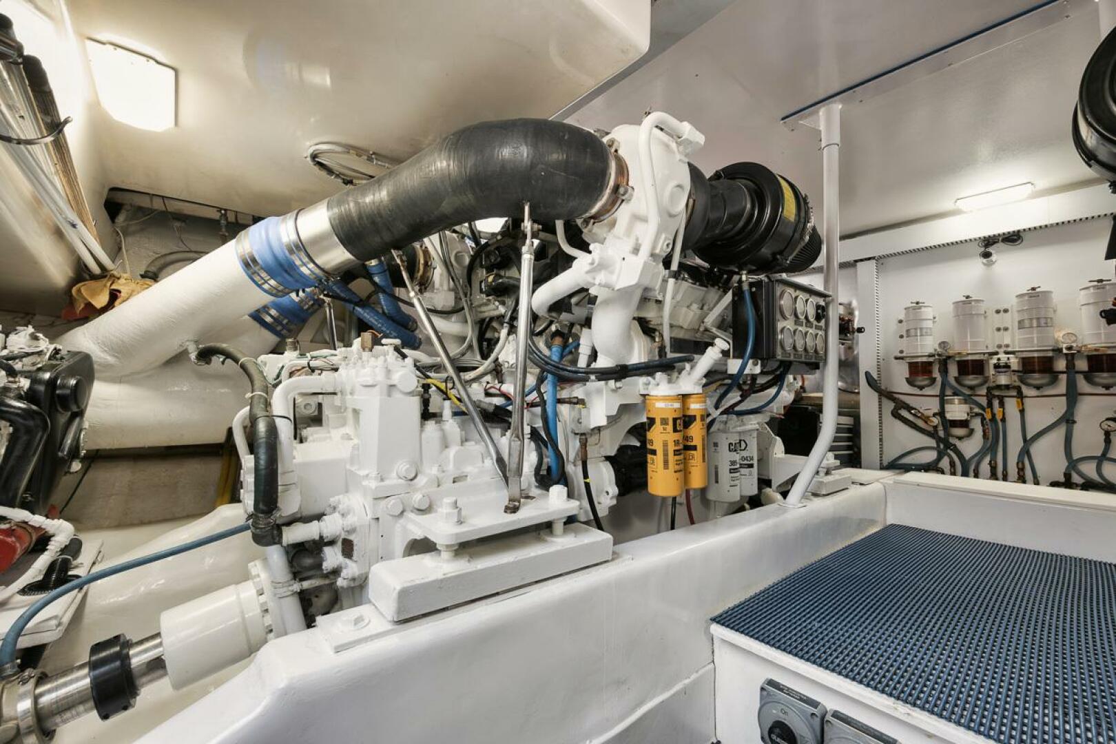 Ocean-73 Super Sport 2005-UNCONQUERED Riviera Beach-Florida-United States-Ocean 73 UNCONQUERED  Engine Room-5892501 | Thumbnail