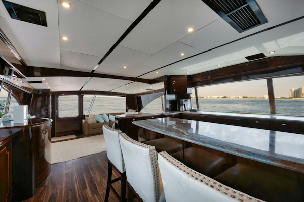 Ocean-73 Super Sport 2005-UNCONQUERED Riviera Beach-Florida-United States-Ocean 73 UNCONQUERED  Dining Table-5892478