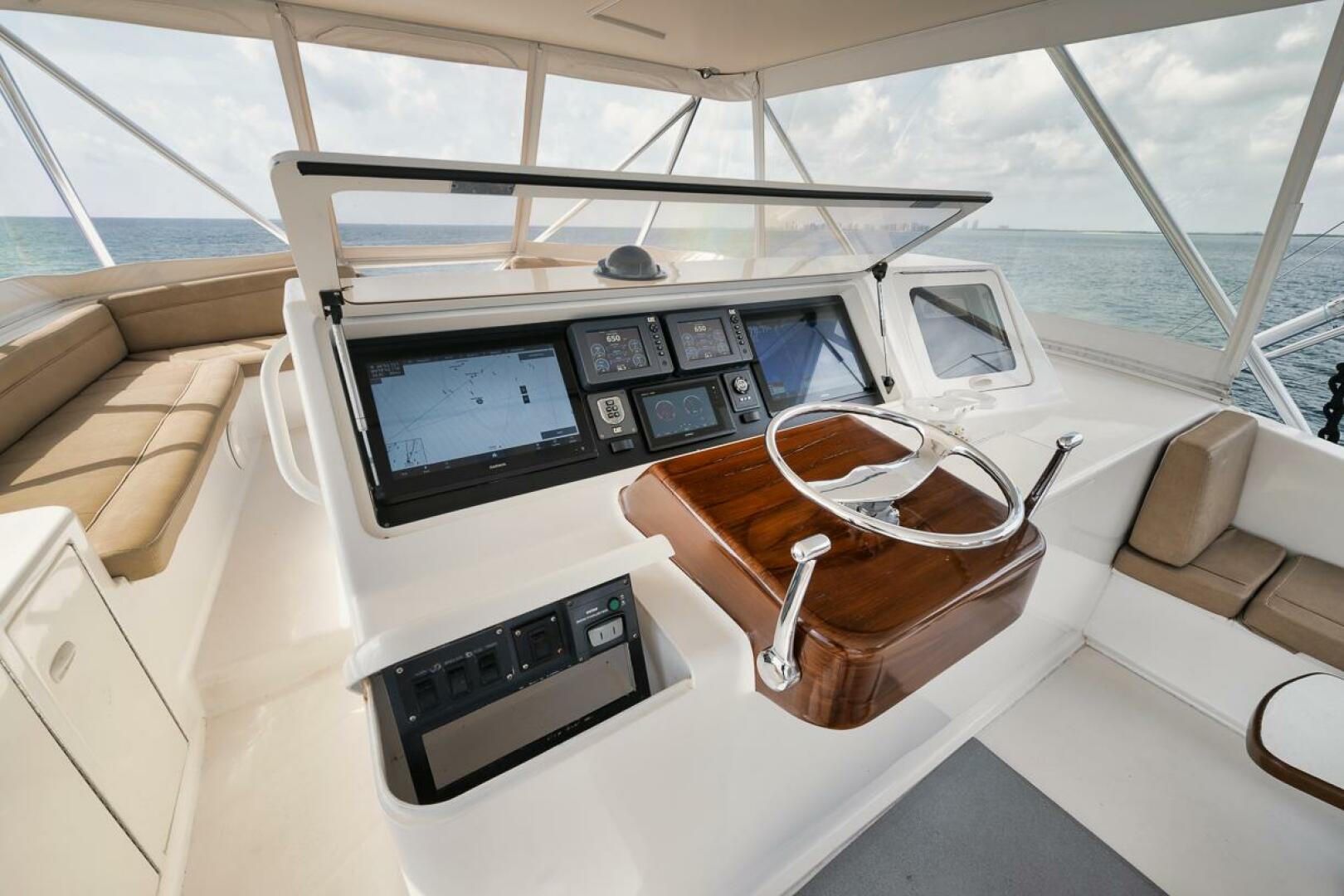 Ocean-73 Super Sport 2005-UNCONQUERED Riviera Beach-Florida-United States-Ocean 73 UNCONQUERED  Helm Station-5892497 | Thumbnail