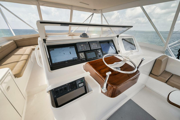 Ocean-73 Super Sport 2005-UNCONQUERED Riviera Beach-Florida-United States-Ocean 73 UNCONQUERED  Helm Station-5892497