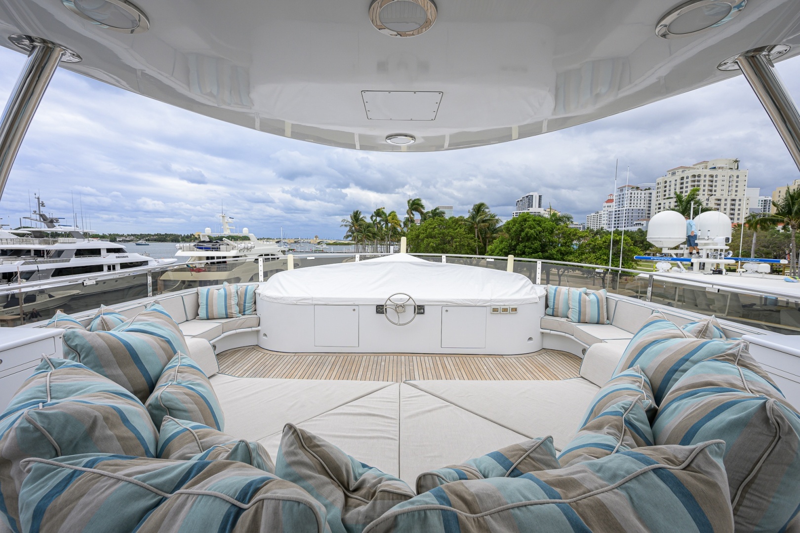 Cheoy Lee-Tri-Deck 2003-CHARLOTTE ANN West Palm Beach-Florida-United States-6062453 | Thumbnail