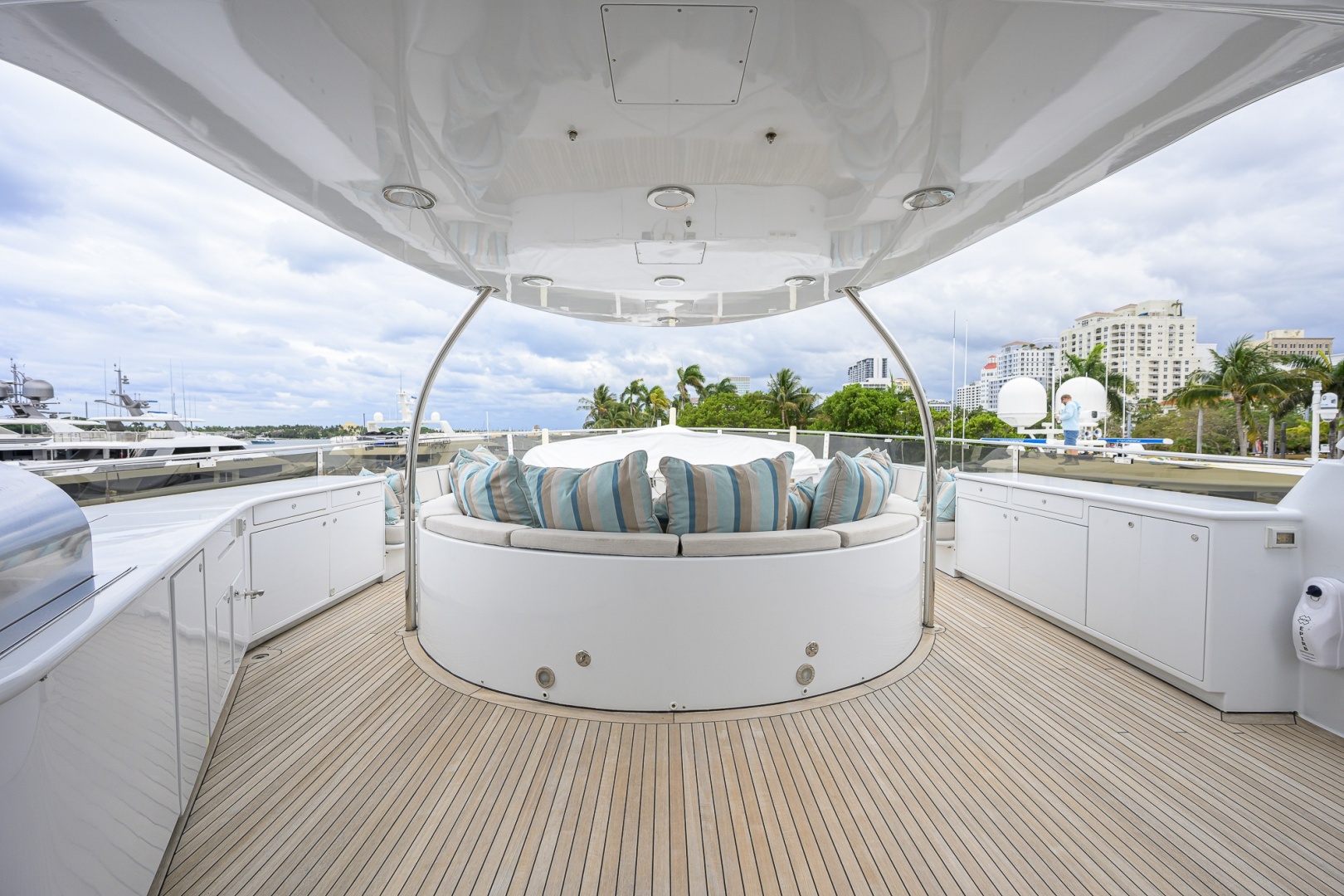 Cheoy Lee-Tri-Deck 2003-CHARLOTTE ANN West Palm Beach-Florida-United States-6062452 | Thumbnail