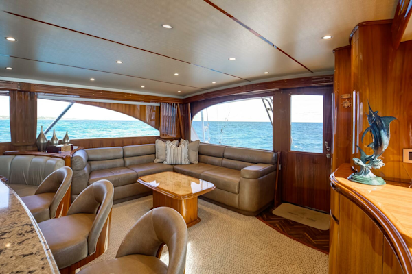 Viking-70 Convertible 2015-Pipe Dreamer Palm Beach-Florida-United States-Viking 70 Convertible  Salon, Seating and Table-5894310