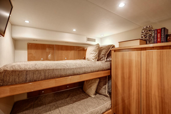 Viking-70 Convertible 2015-Pipe Dreamer Palm Beach-Florida-United States-Viking 70 Convertible  Stateroom, Over/Under Berths-5894397