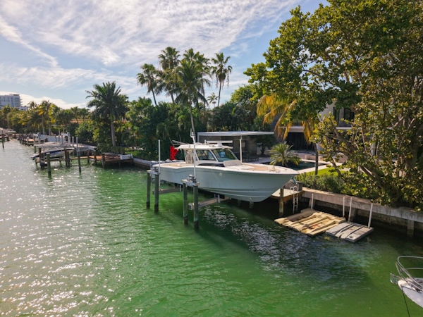 Grady-White-Canyon 456 2022 -Miami-Florida-United States-5898942