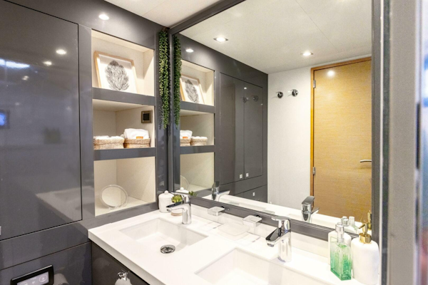 Fountaine Pajot-Victoria 67 2017-True Story Nanny Cay-Virgin Islands-United States-5939017