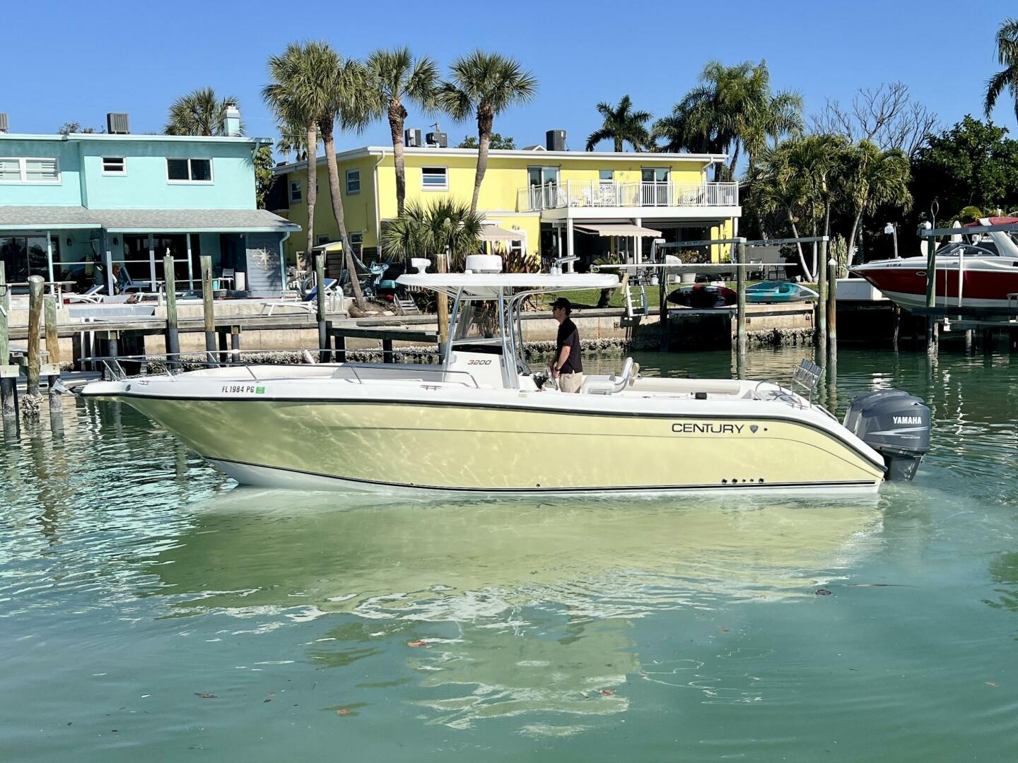 Century-3200 Center Console 2005 -Treasure Island-Florida-United States-5898640 | Thumbnail
