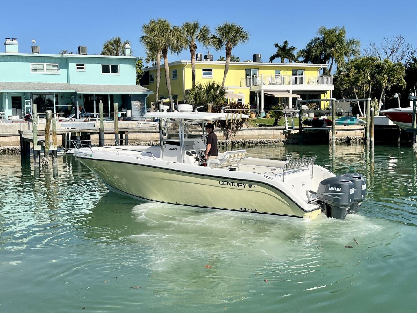 Century-3200 Center Console 2005 -Treasure Island-Florida-United States-5898639 | Thumbnail