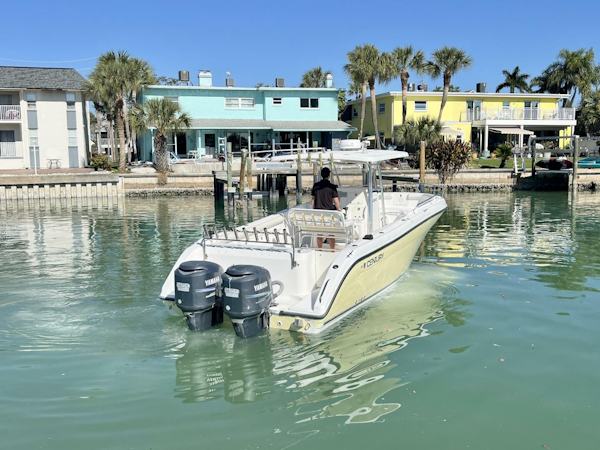 Century-3200 Center Console 2005 -Treasure Island-Florida-United States-5898637