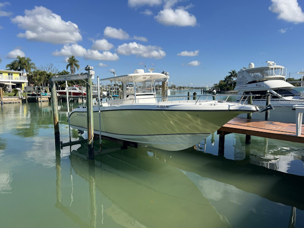 Century-3200 Center Console 2005 -Treasure Island-Florida-United States-5898660