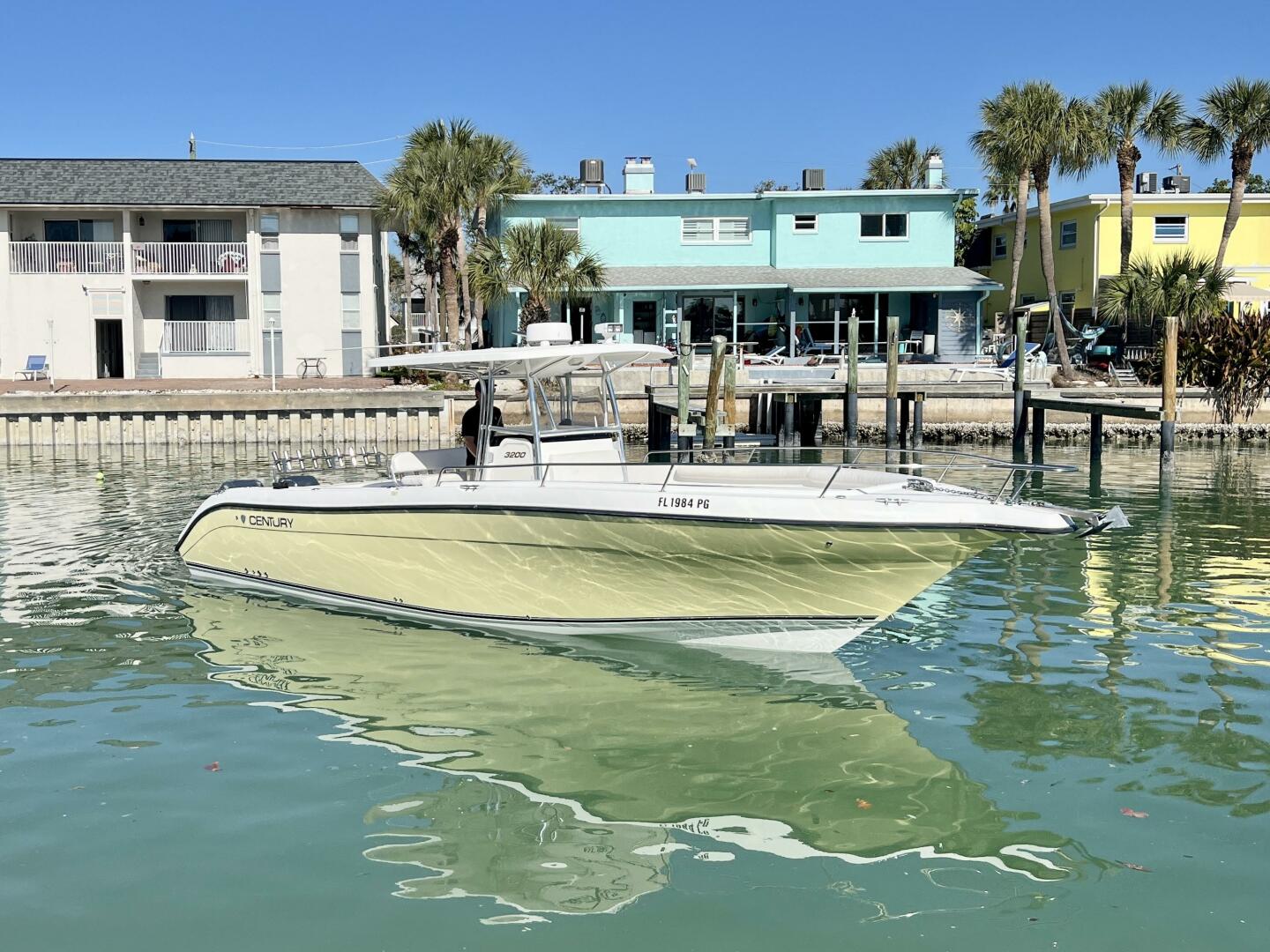 Century-3200 Center Console 2005 -Treasure Island-Florida-United States-5898663 | Thumbnail