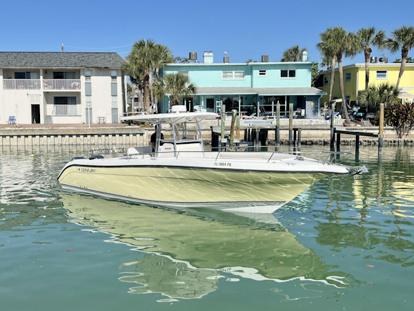 Century-3200 Center Console 2005 -Treasure Island-Florida-United States-5898663