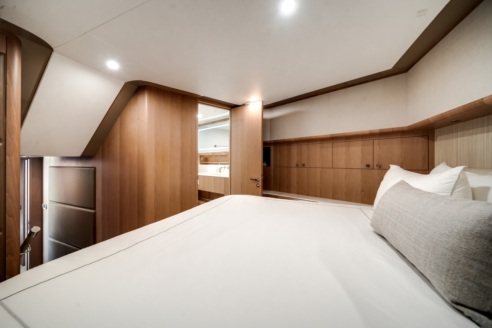 Ocean Alexander-28L 2025 -Pompano Beach-Florida-United States-6011834 | Thumbnail