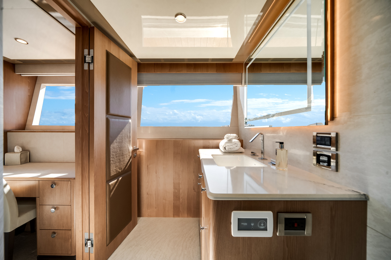 Ocean Alexander-28L 2025 -Pompano Beach-Florida-United States-6011822 | Thumbnail