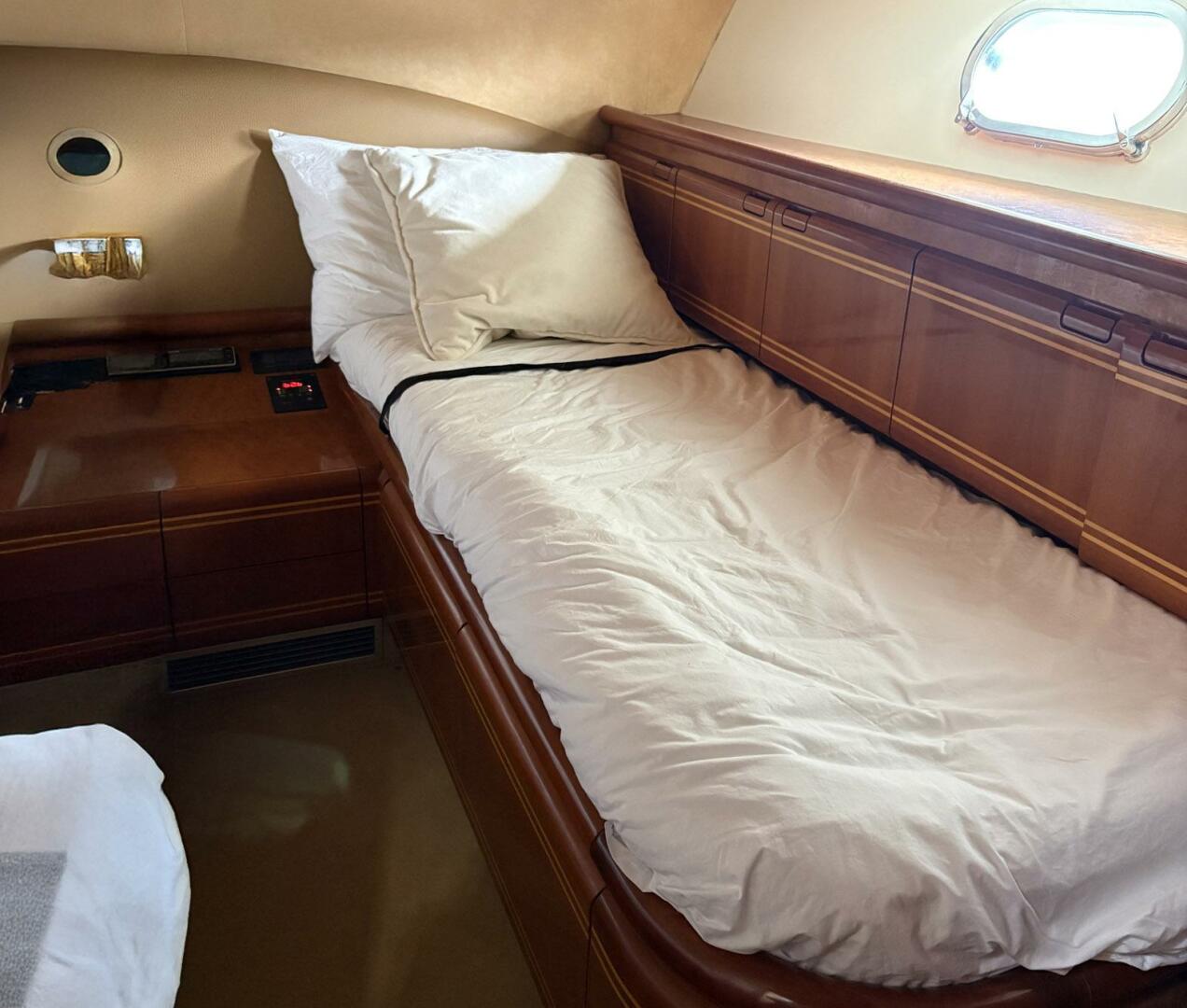 Ferretti Yachts-80 RPH 1999-Rabbit Key West-Florida-United States-5900026 | Thumbnail