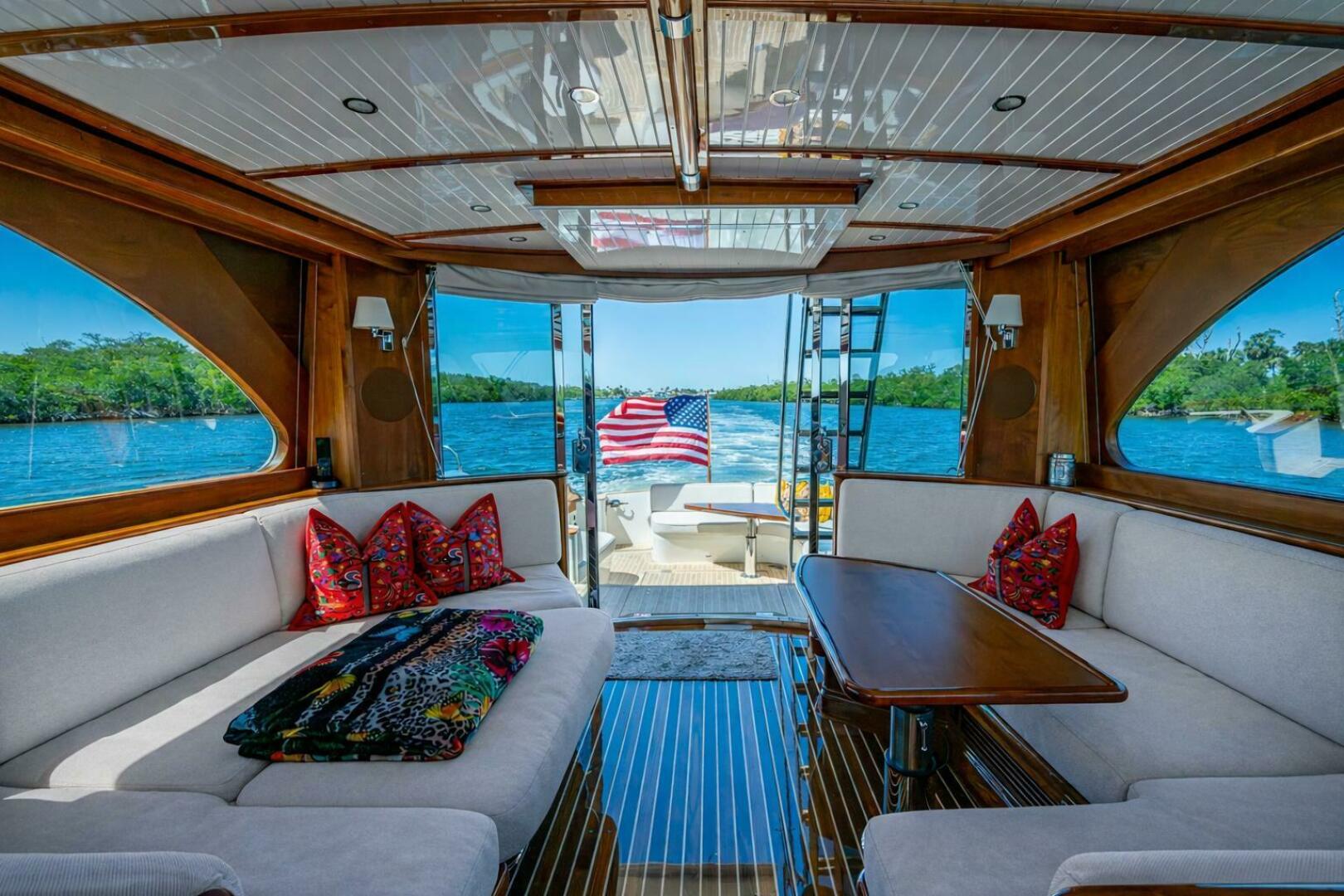 Hinckley-Talaria 55 Flybridge MKII 2021-VERA NORTH Stuart -Florida-United States-5903758 | Thumbnail