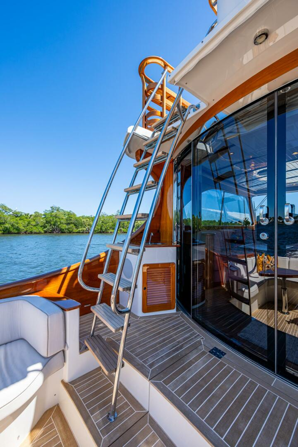 Hinckley-Talaria 55 Flybridge MKII 2021-VERA NORTH Stuart -Florida-United States-5903738