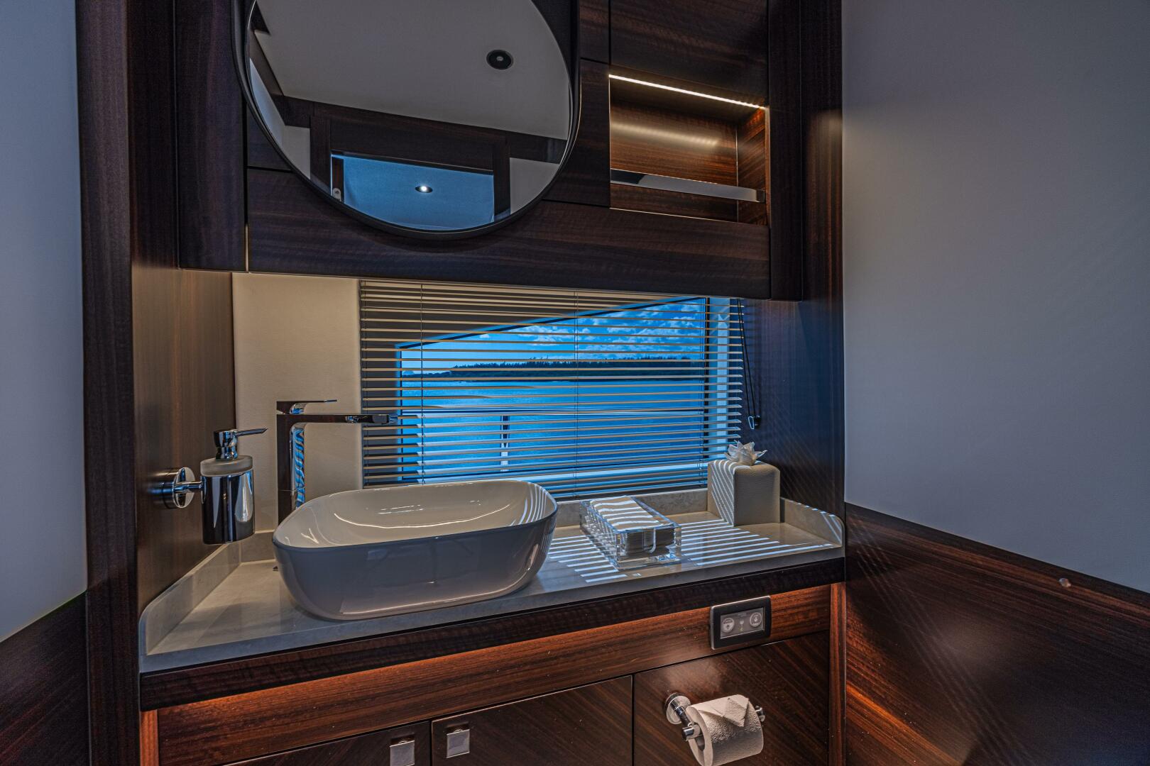 Sunseeker 2025-HIDEOUT Fort Lauderdale-Florida-United States-5904005 | Thumbnail