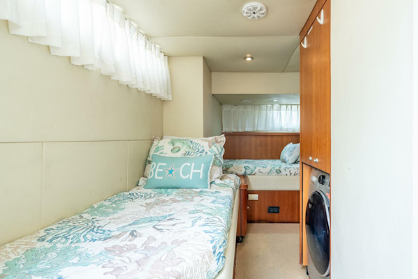 Sunseeker-Manhattan 70 2008 -Fort Lauderdale-Florida-United States-5916776