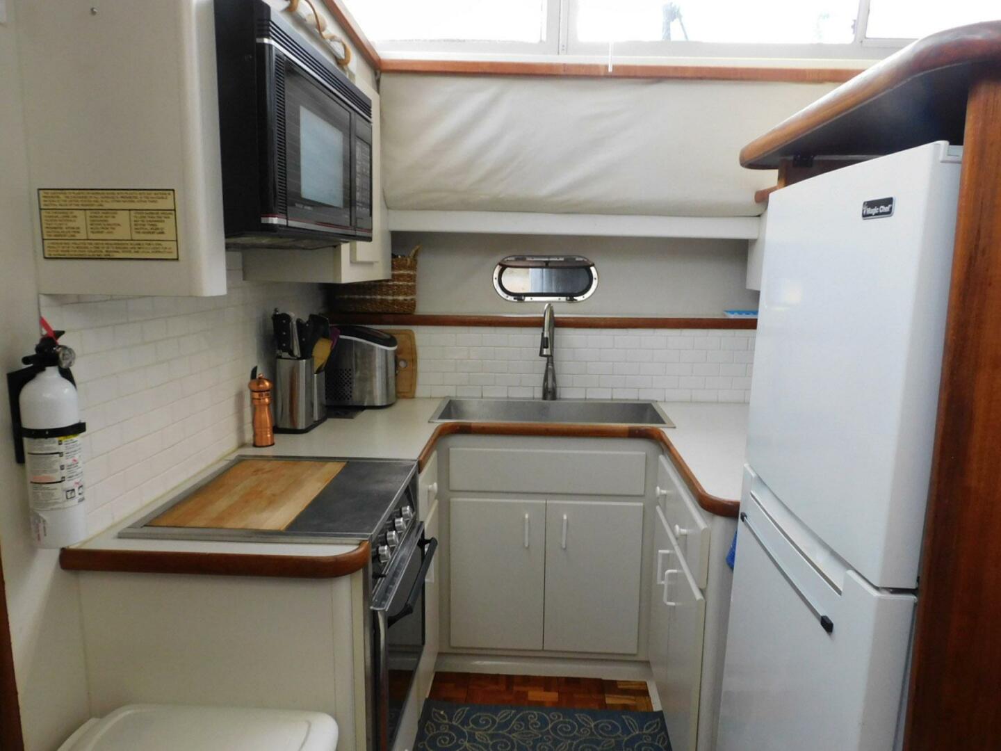 Carver-445 Aft Cabin Motor Yacht 1993-La Vida Cocoa Beach-Florida-United States-5908737 | Thumbnail