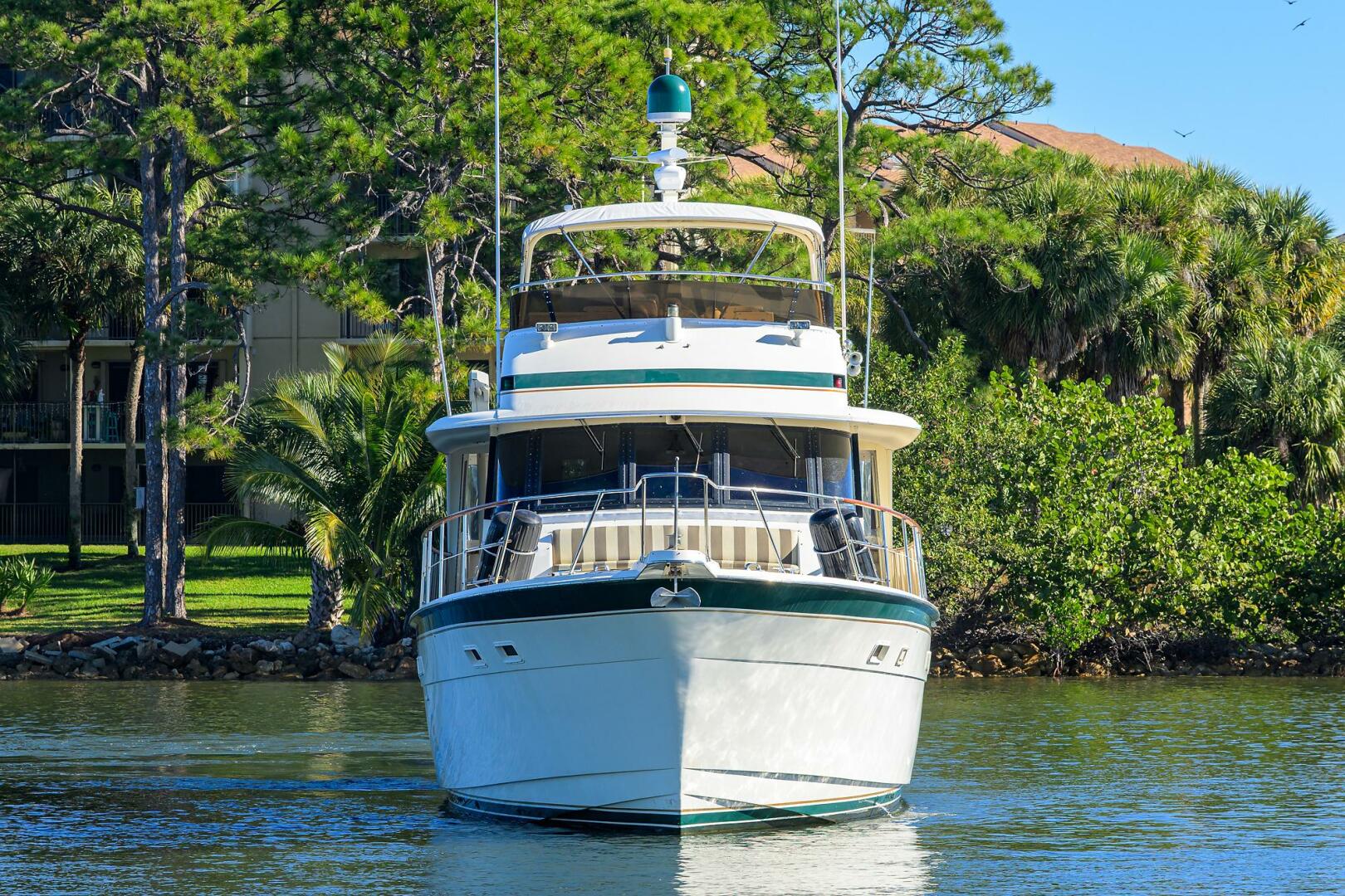 Hatteras-63 Motor Yacht 1987-Phantom Jupiter-Florida-United States-Hatteras 63  Phantom  Bow Profil-5908848 | Thumbnail
