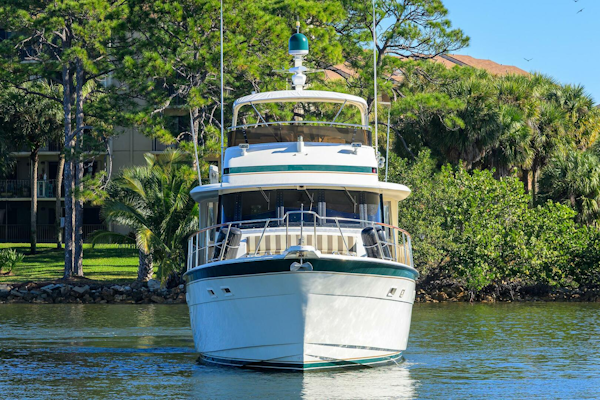 Hatteras-63 Motor Yacht 1987-Phantom Jupiter-Florida-United States-Hatteras 63  Phantom  Bow Profil-5908848