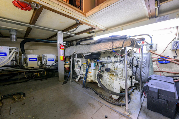 Hatteras-63 Motor Yacht 1987-Phantom Jupiter-Florida-United States-Hatteras 63  Phantom  Engine Room-5908844