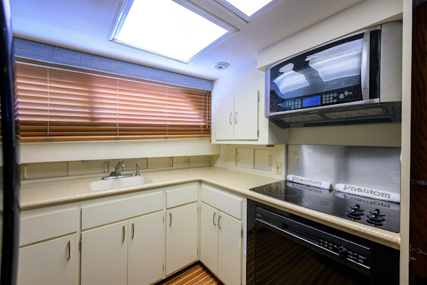 Hatteras-63 Motor Yacht 1987-Phantom Jupiter-Florida-United States-Hatteras 63  Phantom  Galley-5908796