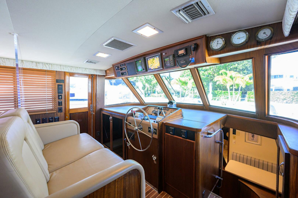 Hatteras-63 Motor Yacht 1987-Phantom Jupiter-Florida-United States-Hatteras 63  Phantom  Lower Helm-5908802